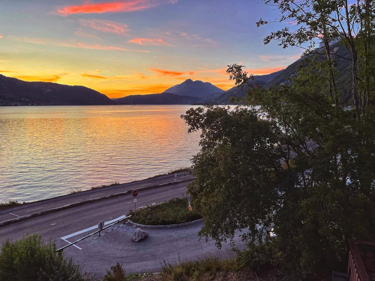 Reflet Bleu Du Lac D'Annecy 3 Etoiles - Face Au Lac, Parking Gratuit, Paddle Board Дуссар Екстер'єр фото